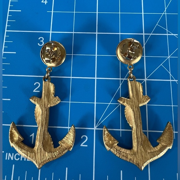 Vintage ship anchor ⚓️ dangle pierced earrings - Picture 5 of 5